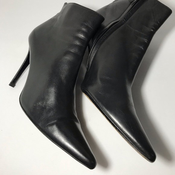 St. John Collection Black Leather Ankle Zip $698 - Picture 6 of 8